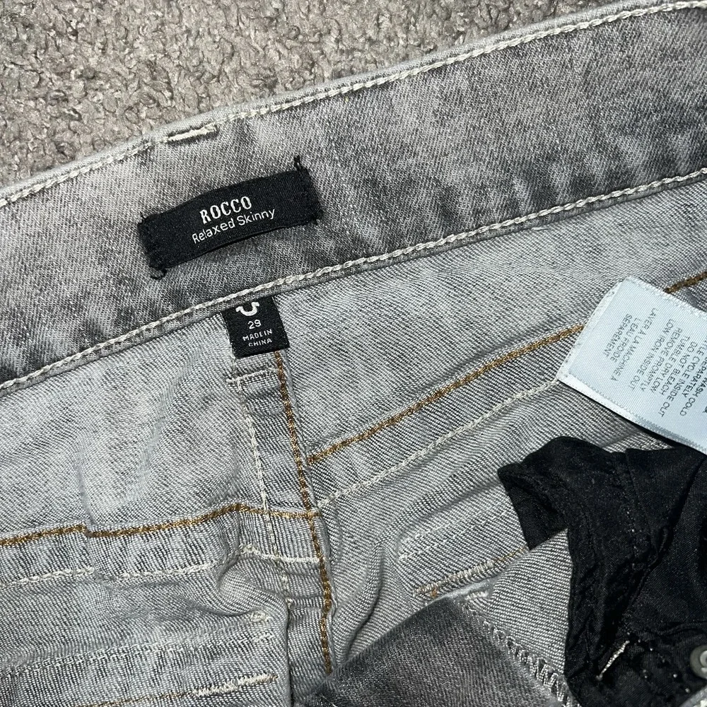 NWOT True Religion Men's Rocco Relaxed Skinny Jeans 27x30
